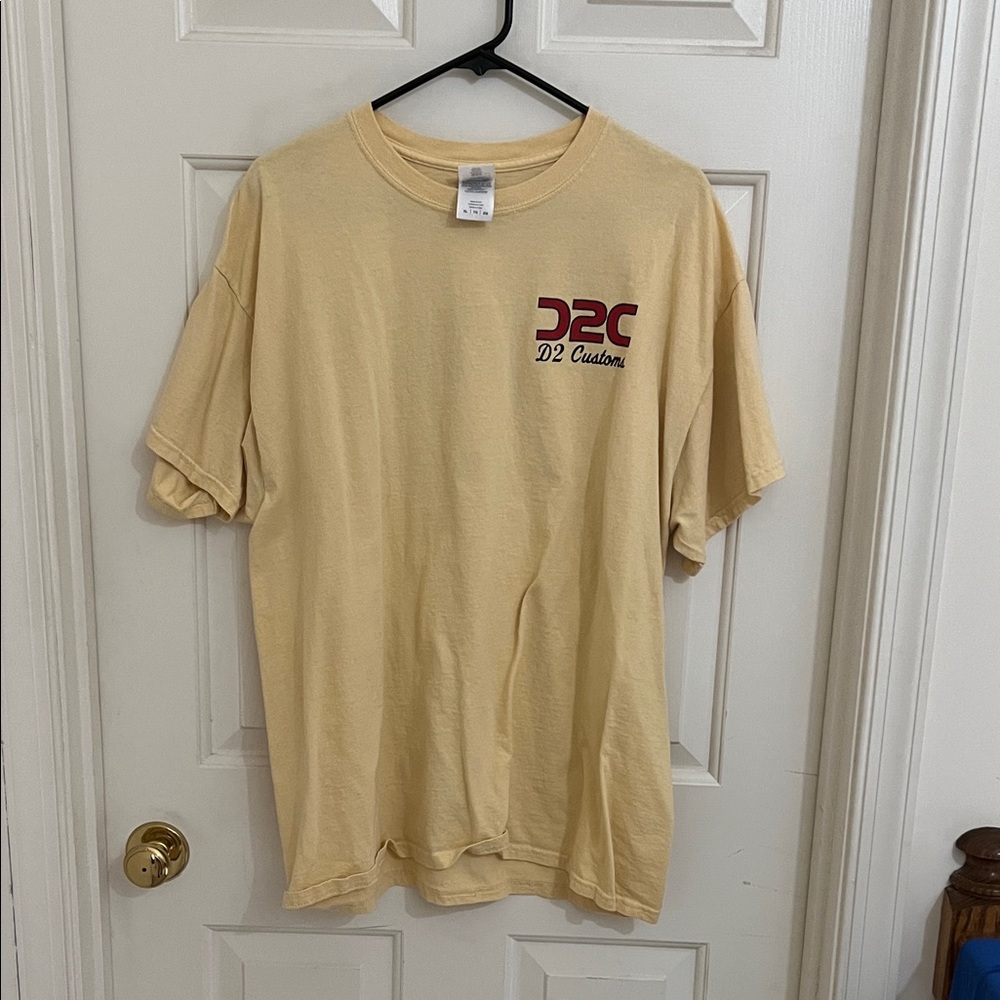Gildan Ultra Cotton Yellow D2C (Customs) T-shirt Size XL
